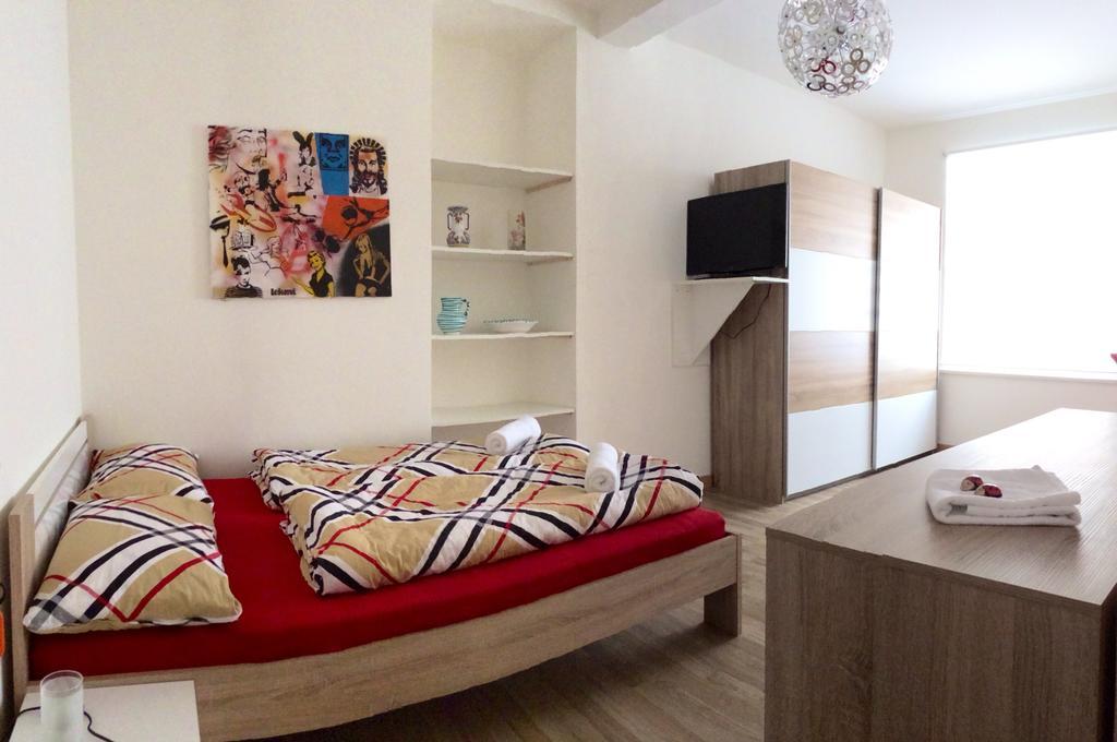 Rosengarten Rooms Bolzano Quarto foto